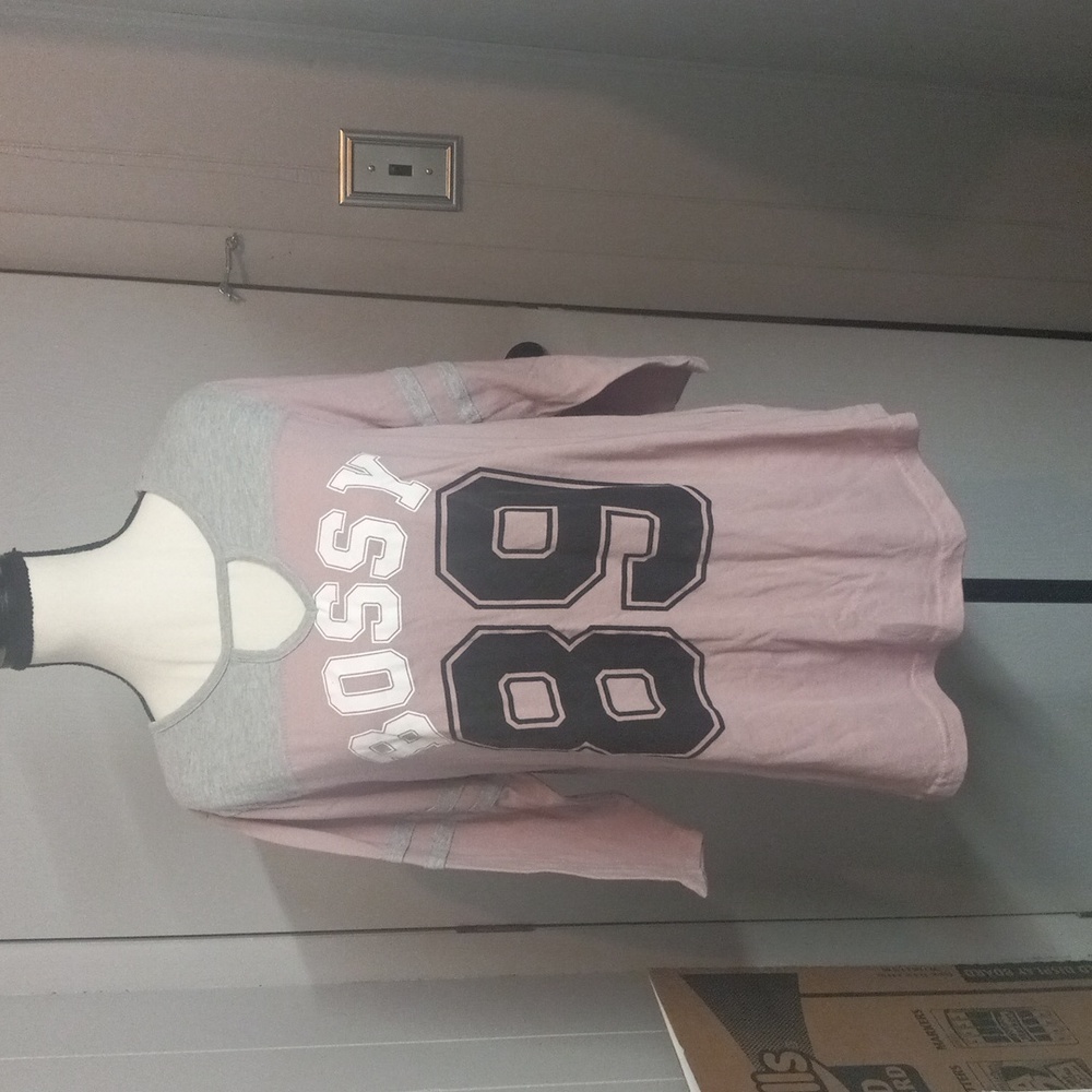 Tee shirt